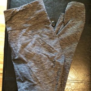 Athleta gray leggings size medium